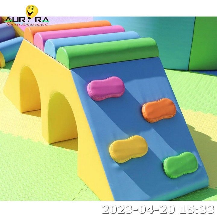 子供のための屋内ソフト遊び場 ソフトクライマーセット バースデーパーティー イベント 青
