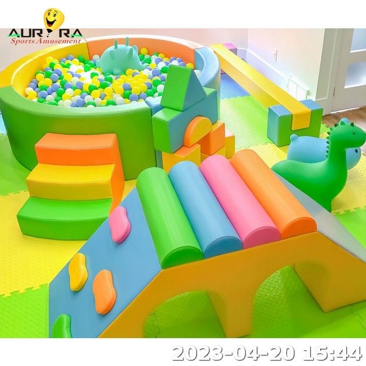 子供のための屋内ソフト遊び場 ソフトクライマーセット バースデーパーティー イベント 青