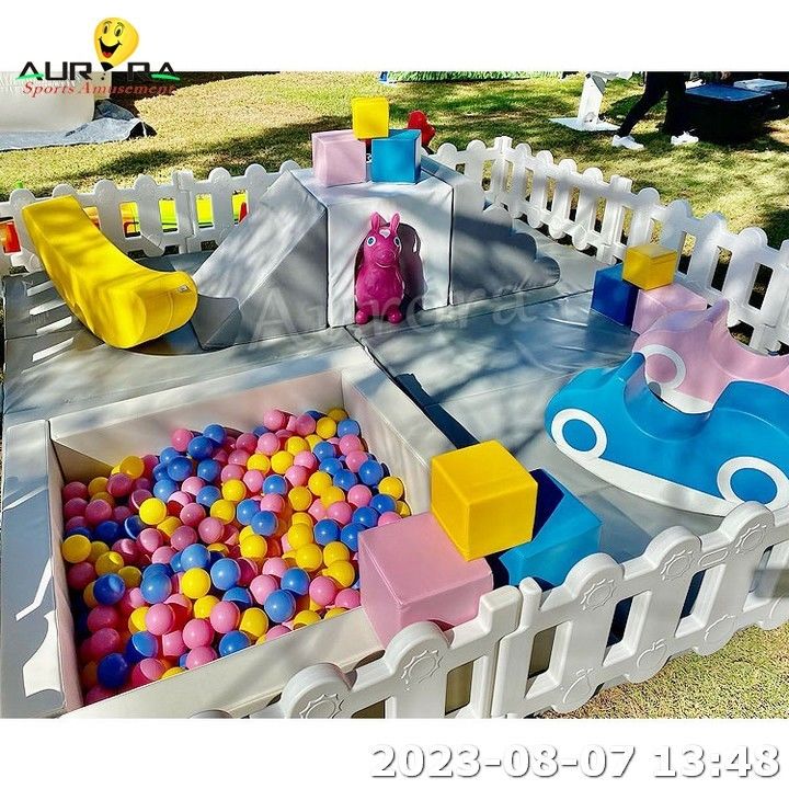 ソフトプレイセット 子供ソフトプレイ メリーゴー ラウンド 屋外遊び場 クライマーボールピット