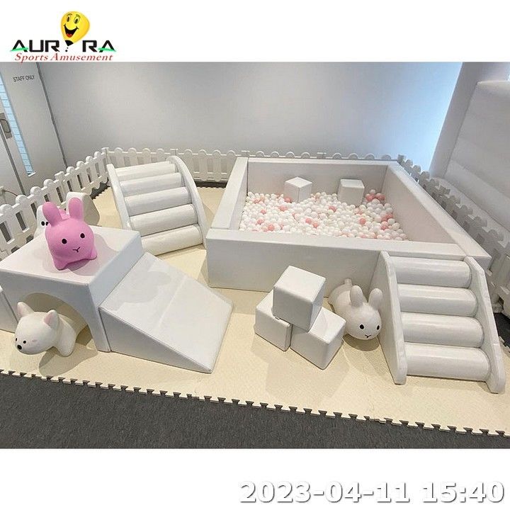 ホワイト&カスタマイズされたソフトプレイセット 設備 室内・屋外パーティー 遊び場 レンタル