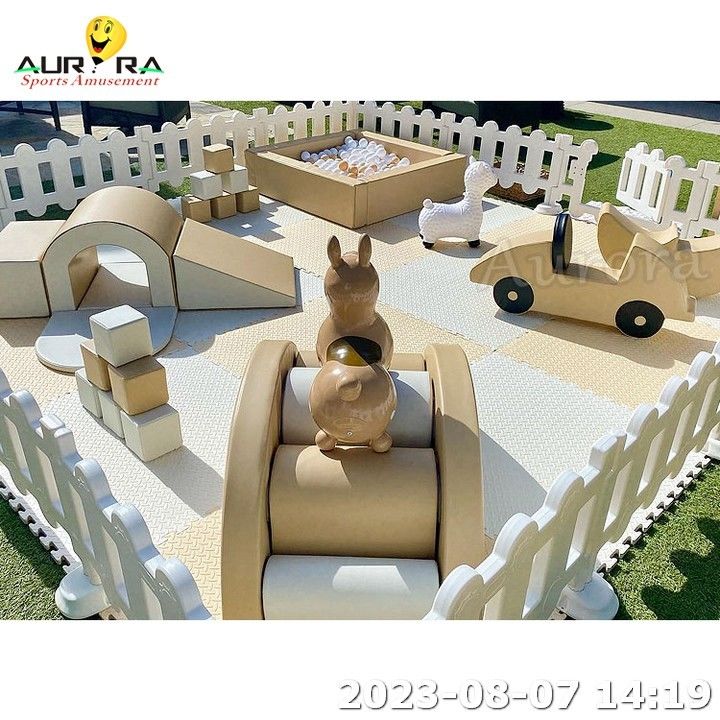 ソフトプレイ 屋内ソフトプレイ 販売 膨らませられる跳び屋付き 白