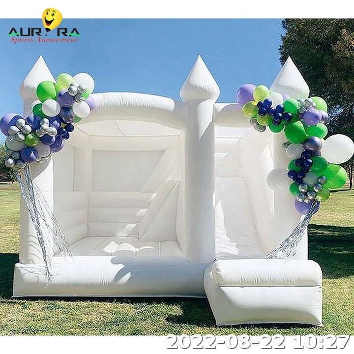 カラーパーティーのブーンズハウス 子供のための 充電式 結婚式 ブーンズ城 ジャンピングブウンサー